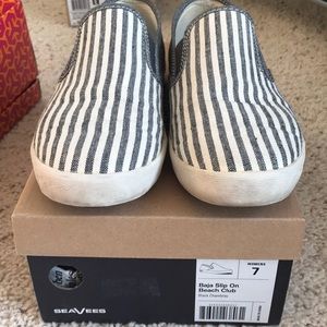 SeaVee’s Baja slip on